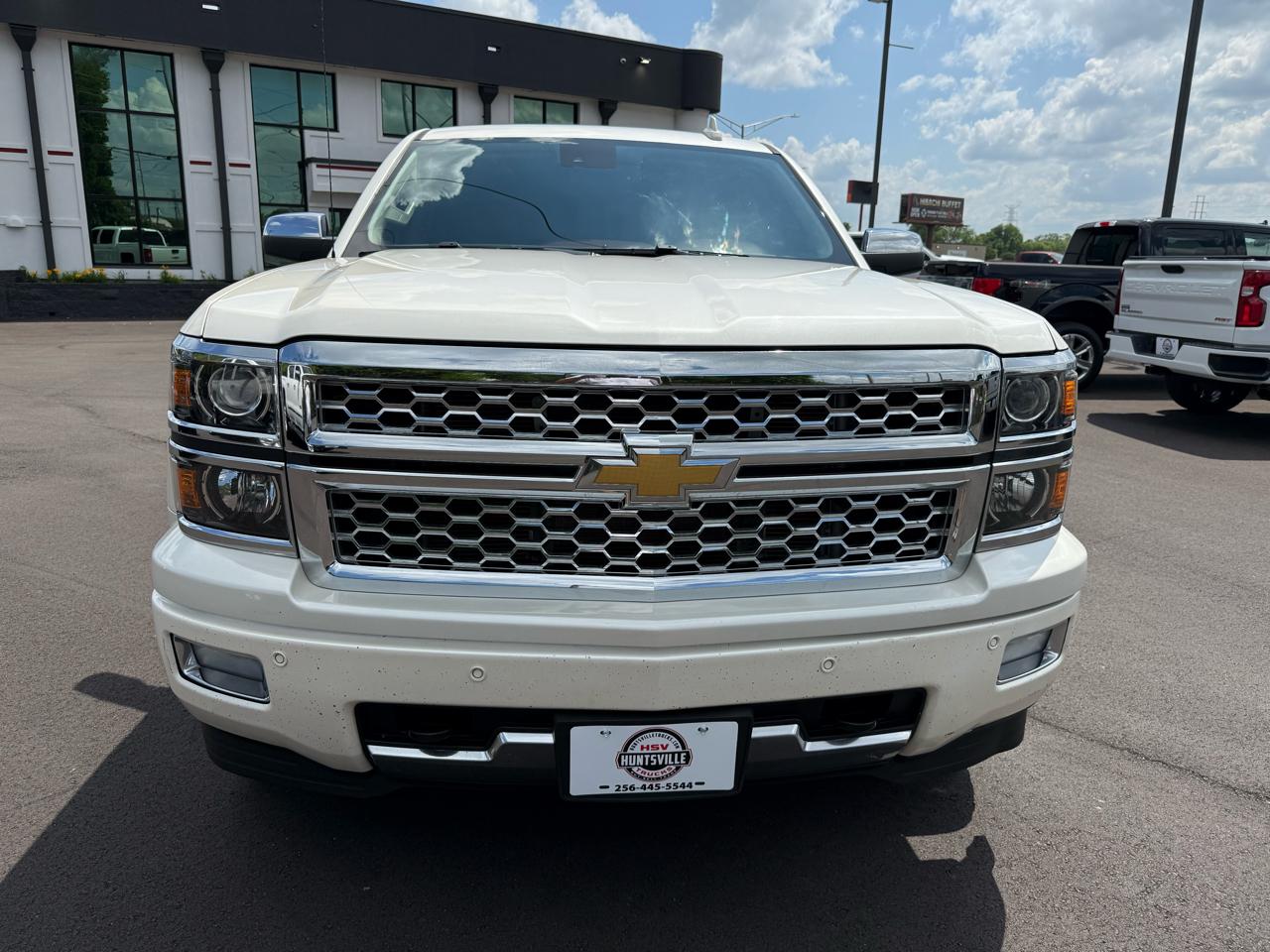 Chevrolet Silverado 1500 4WD Crew Cab 143.5" High Country 2015
