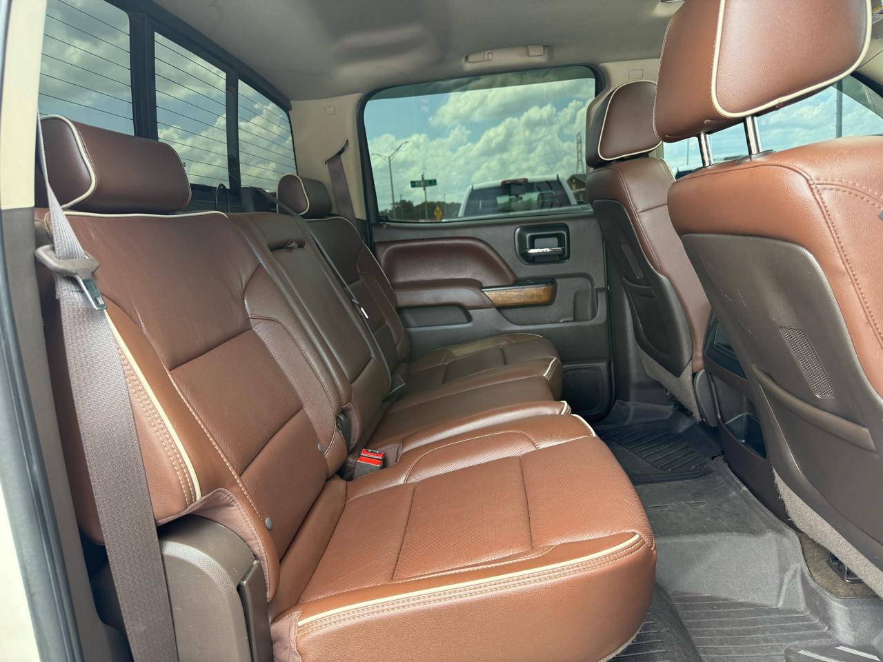 Chevrolet Silverado 1500 4WD Crew Cab 143.5" High Country 2015