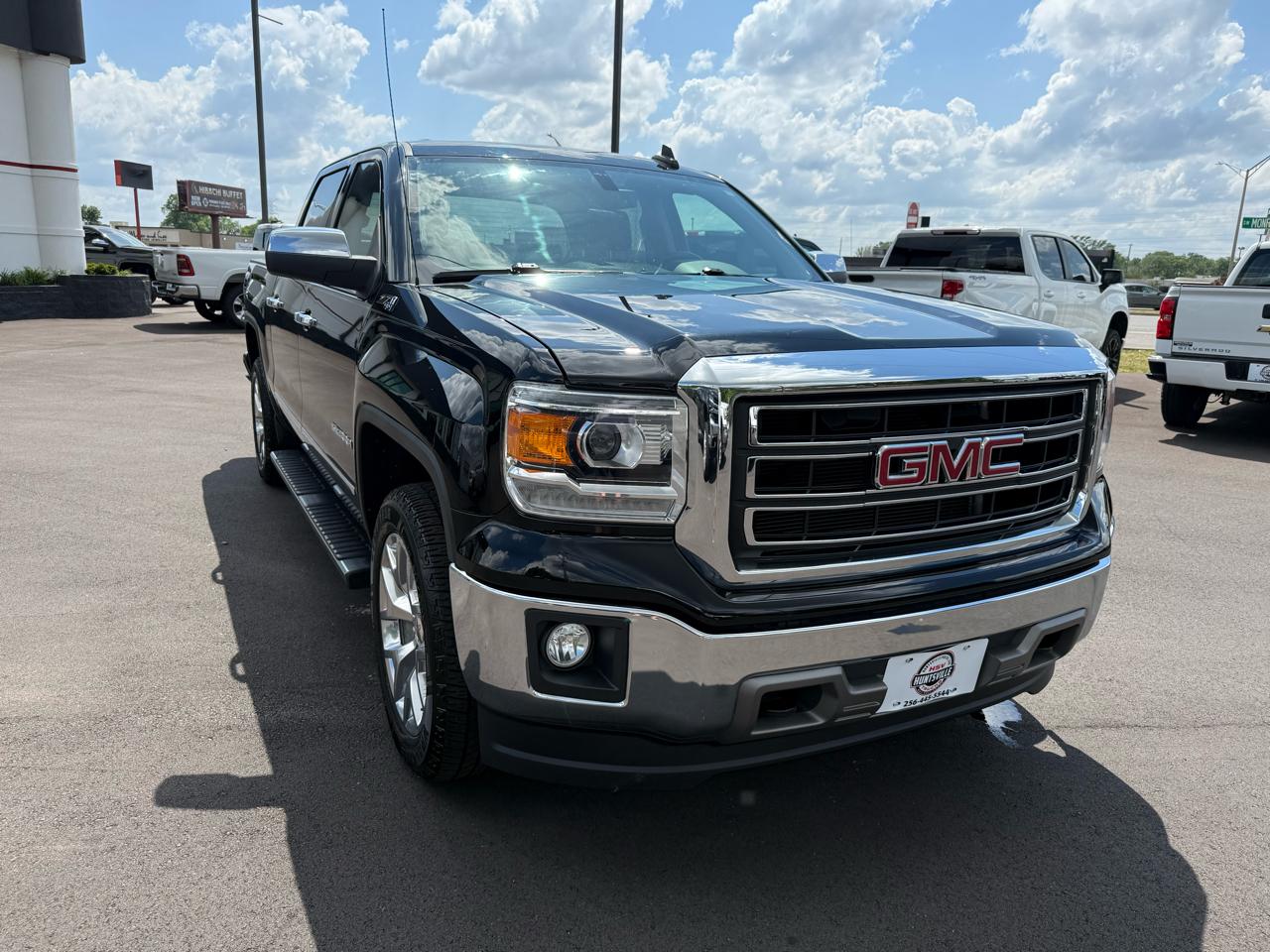 GMC Sierra 1500 4WD Crew Cab 143.5" SLT 2015