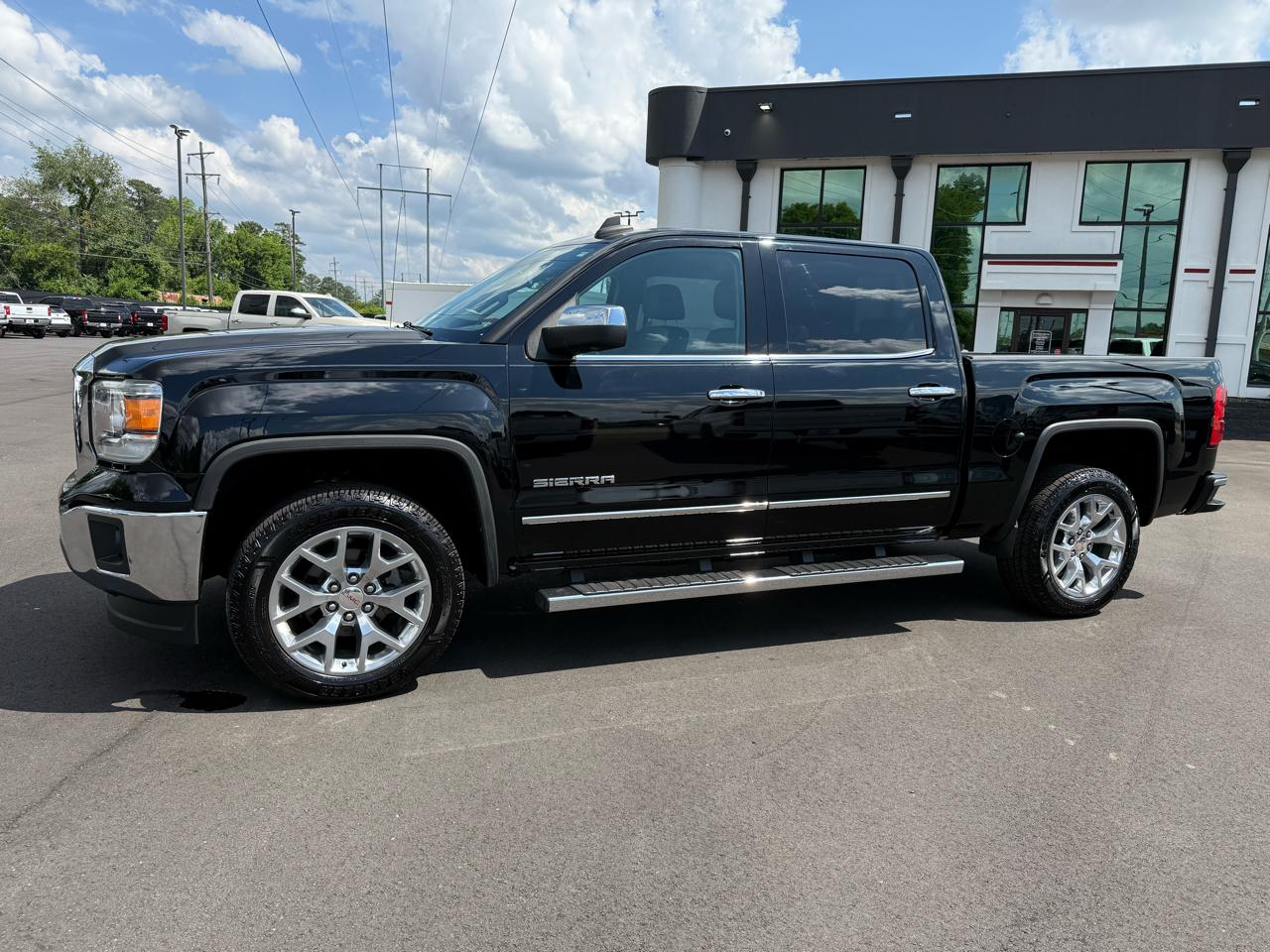 GMC Sierra 1500 4WD Crew Cab 143.5" SLT 2015