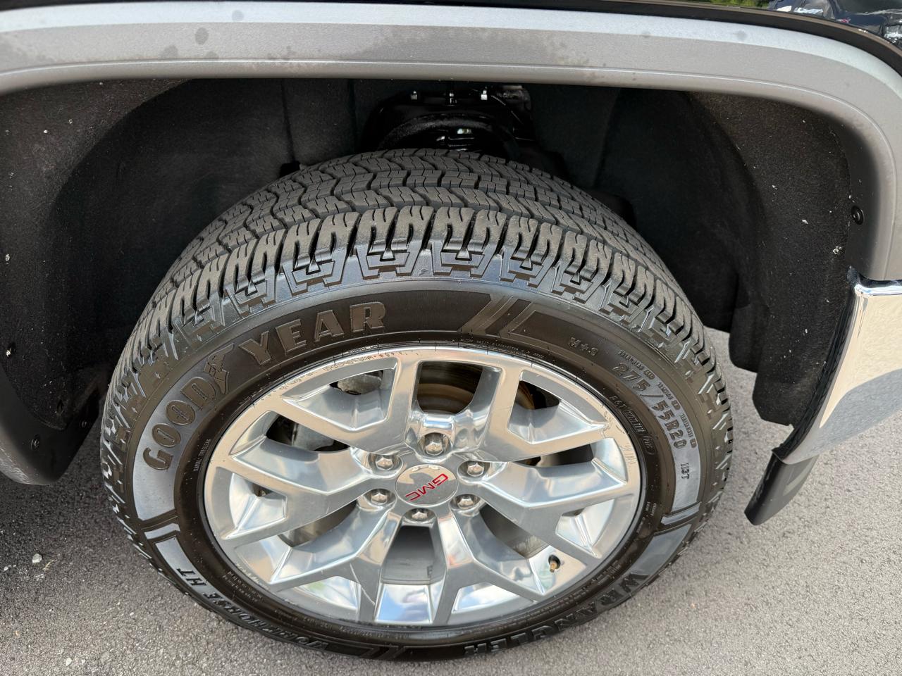GMC Sierra 1500 4WD Crew Cab 143.5" SLT 2015