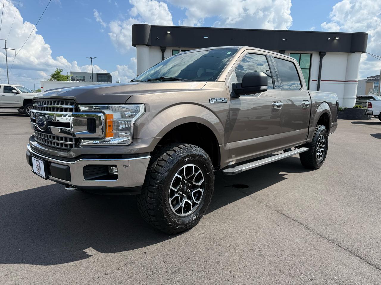 Ford F-150 4WD SuperCrew 139" XLT 2020