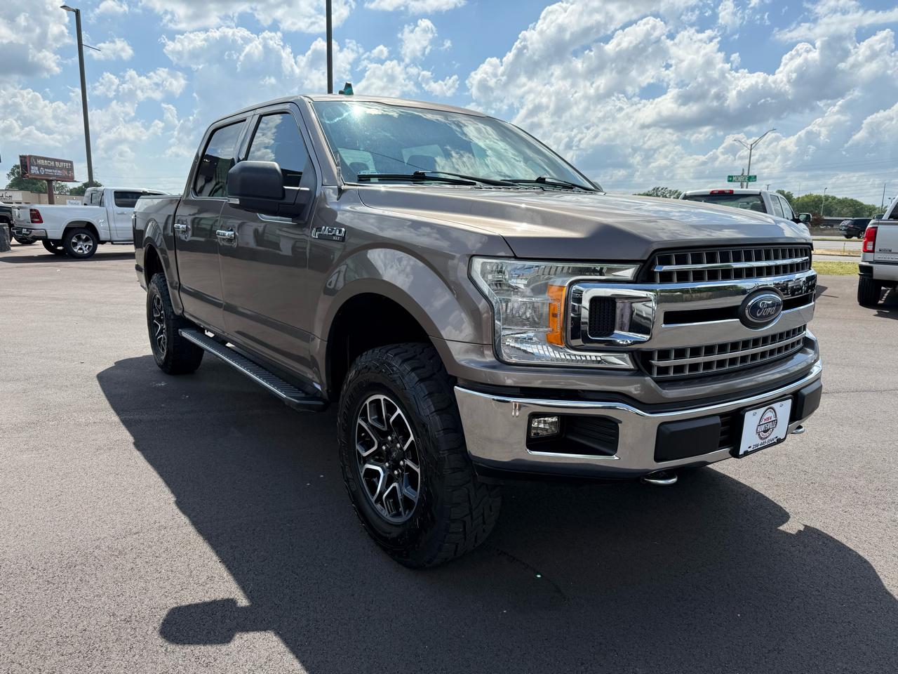 Ford F-150 4WD SuperCrew 139" XLT 2020