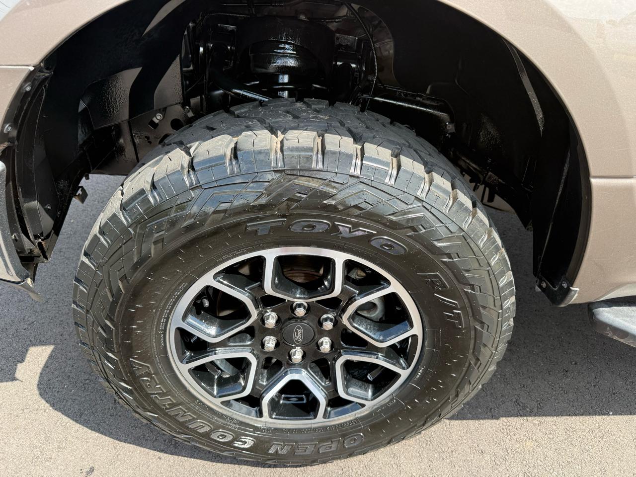 Ford F-150 4WD SuperCrew 139" XLT 2020