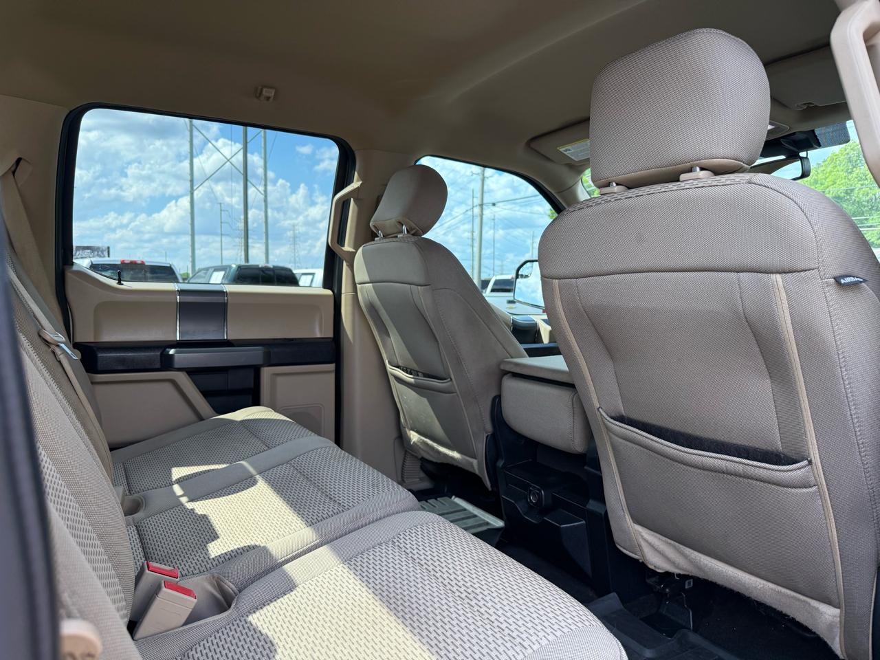 Ford F-150 4WD SuperCrew 139" XLT 2020