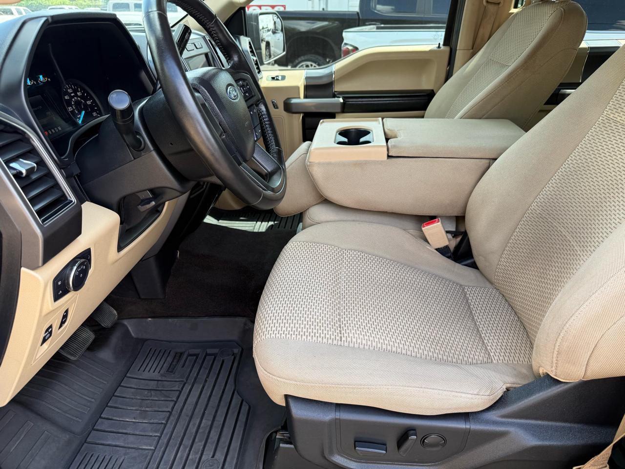 Ford F-150 4WD SuperCrew 139" XLT 2020