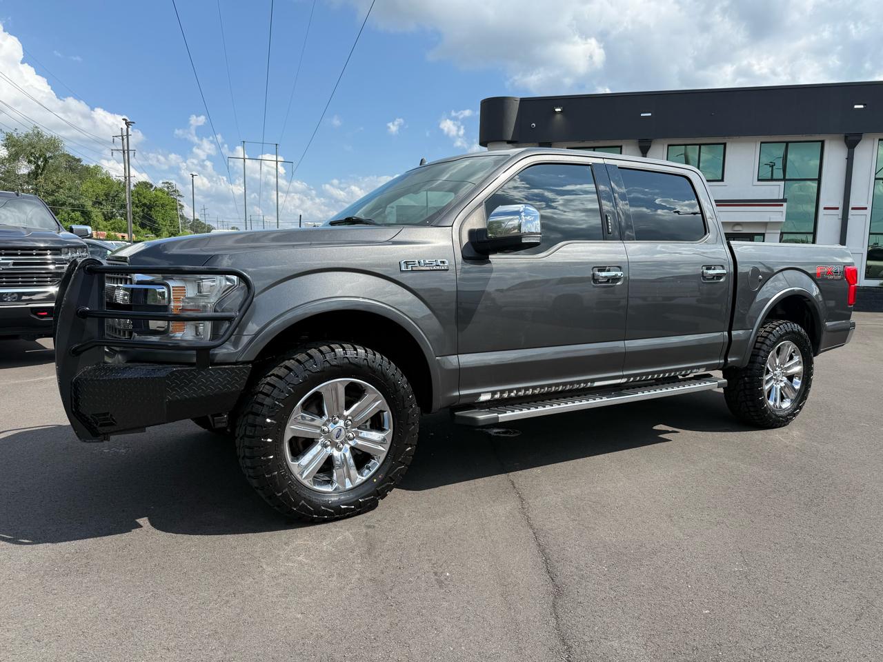 Ford F-150 4WD SuperCrew 139" Lariat 2018