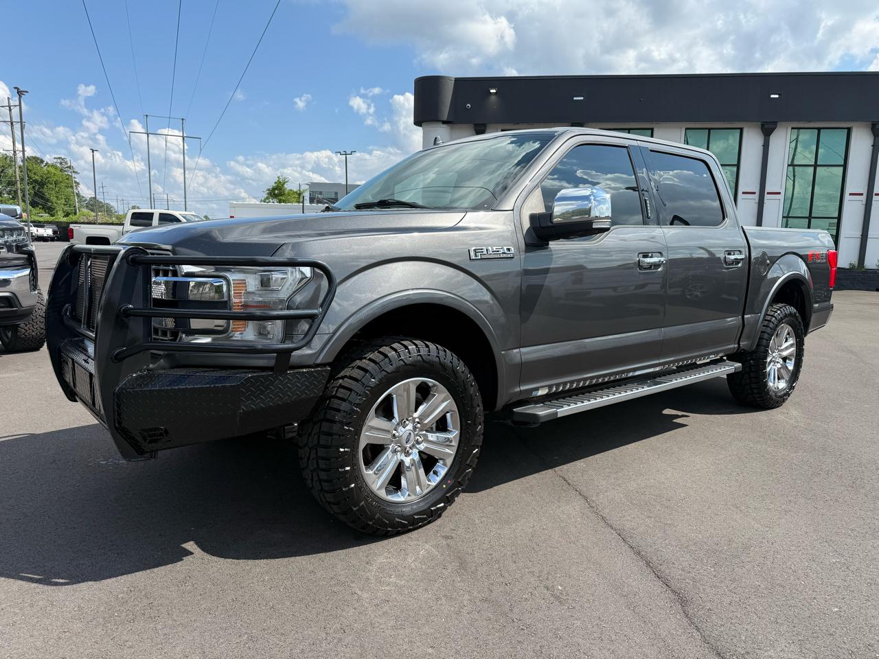 Ford F-150 4WD SuperCrew 139" Lariat 2018