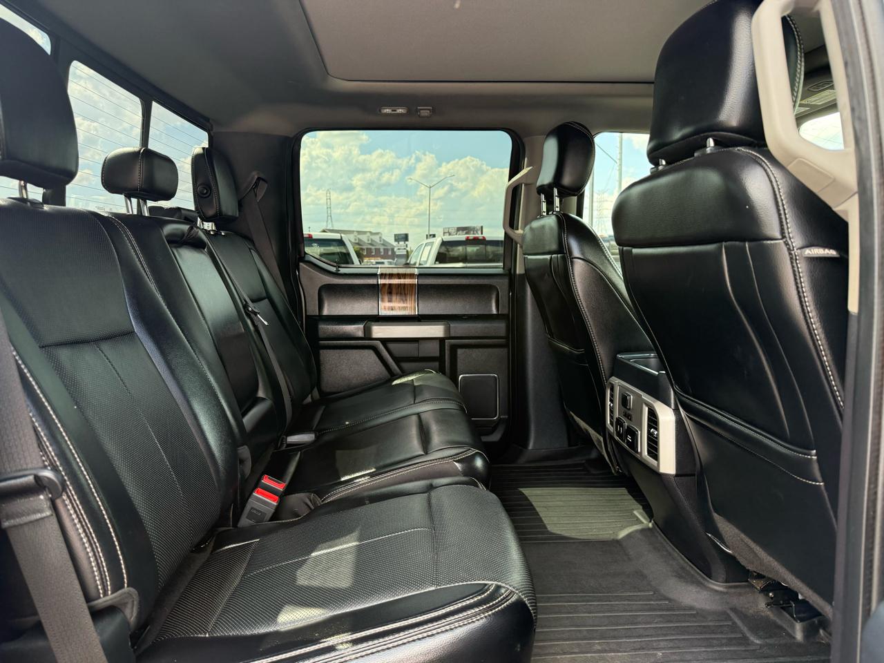 Ford F-150 4WD SuperCrew 139" Lariat 2018