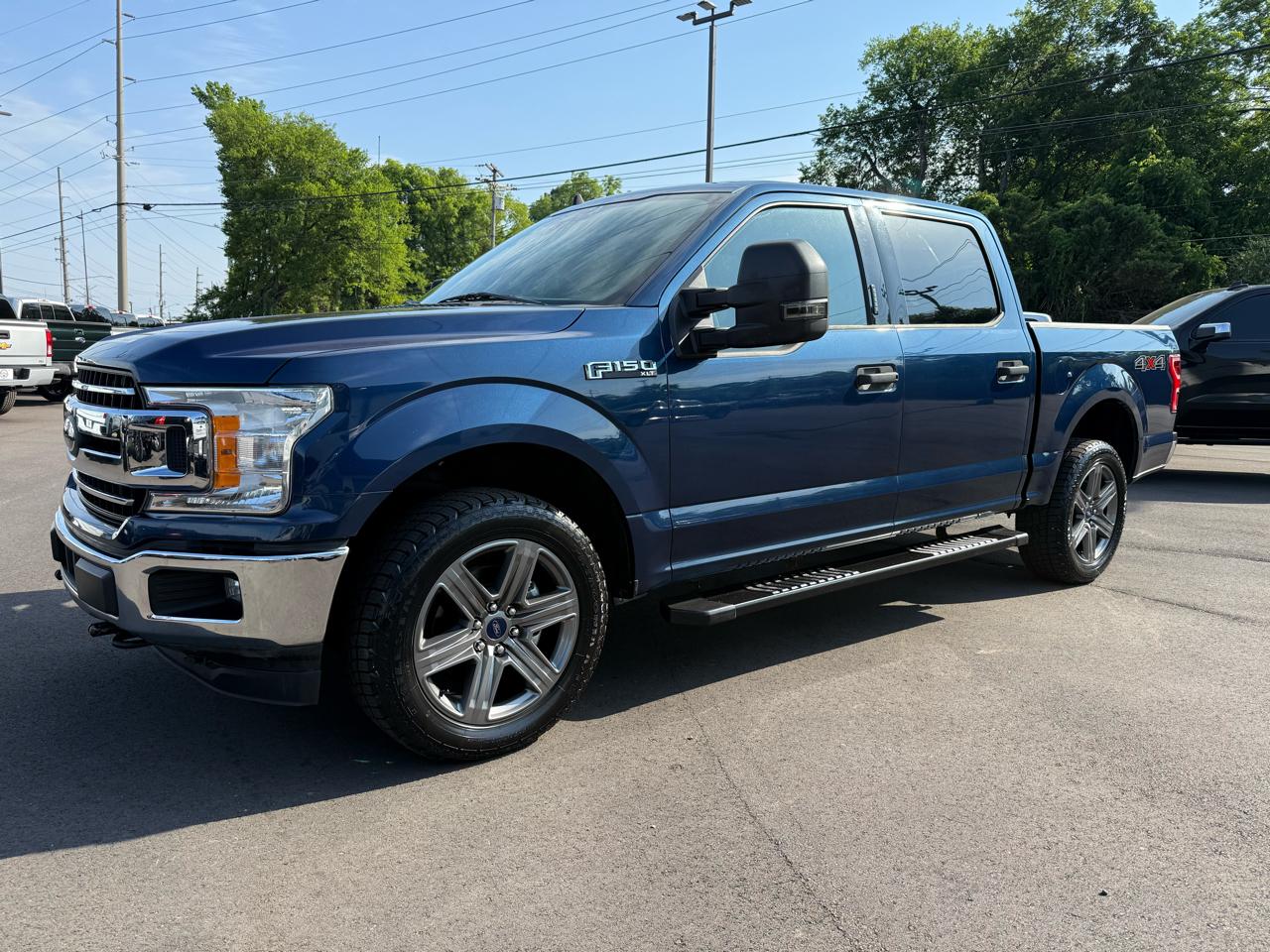 Ford F-150 4WD SuperCrew 139" XLT 2019