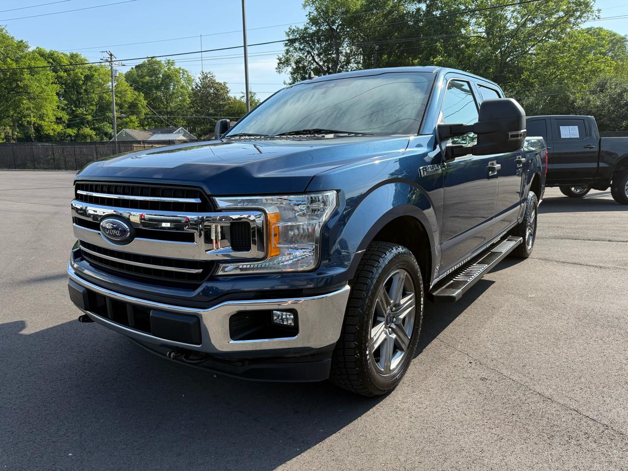 Ford F-150 4WD SuperCrew 139" XLT 2019
