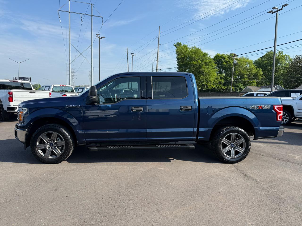 Ford F-150 4WD SuperCrew 139" XLT 2019