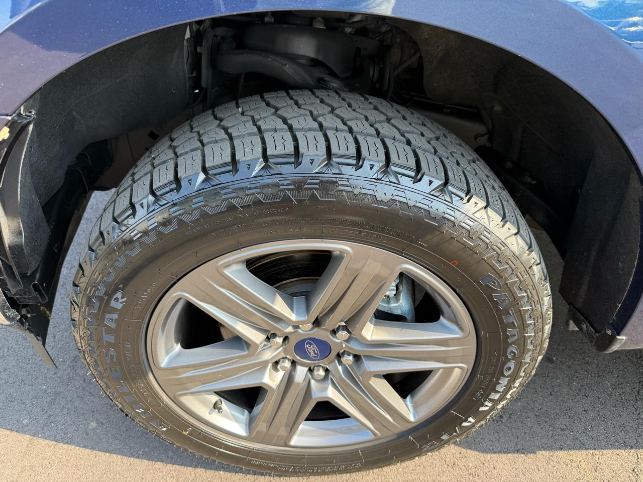 Ford F-150 4WD SuperCrew 139" XLT 2019