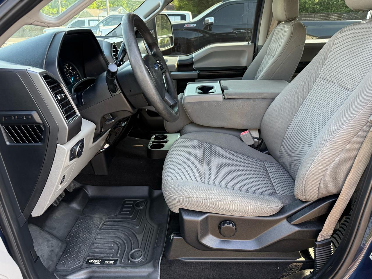 Ford F-150 4WD SuperCrew 139" XLT 2019
