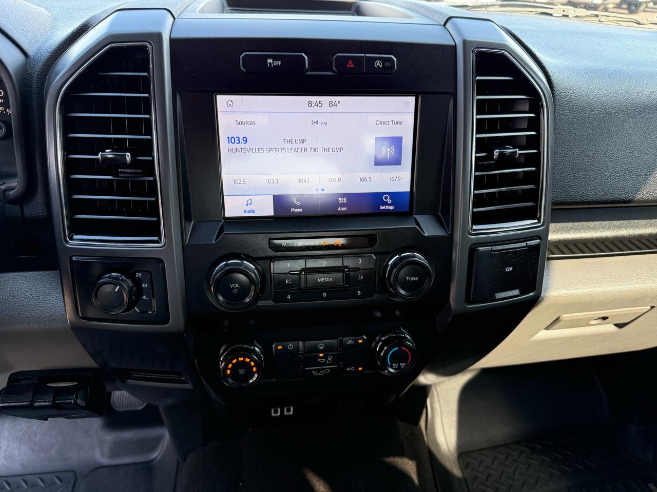 Ford F-150 4WD SuperCrew 139" XLT 2019