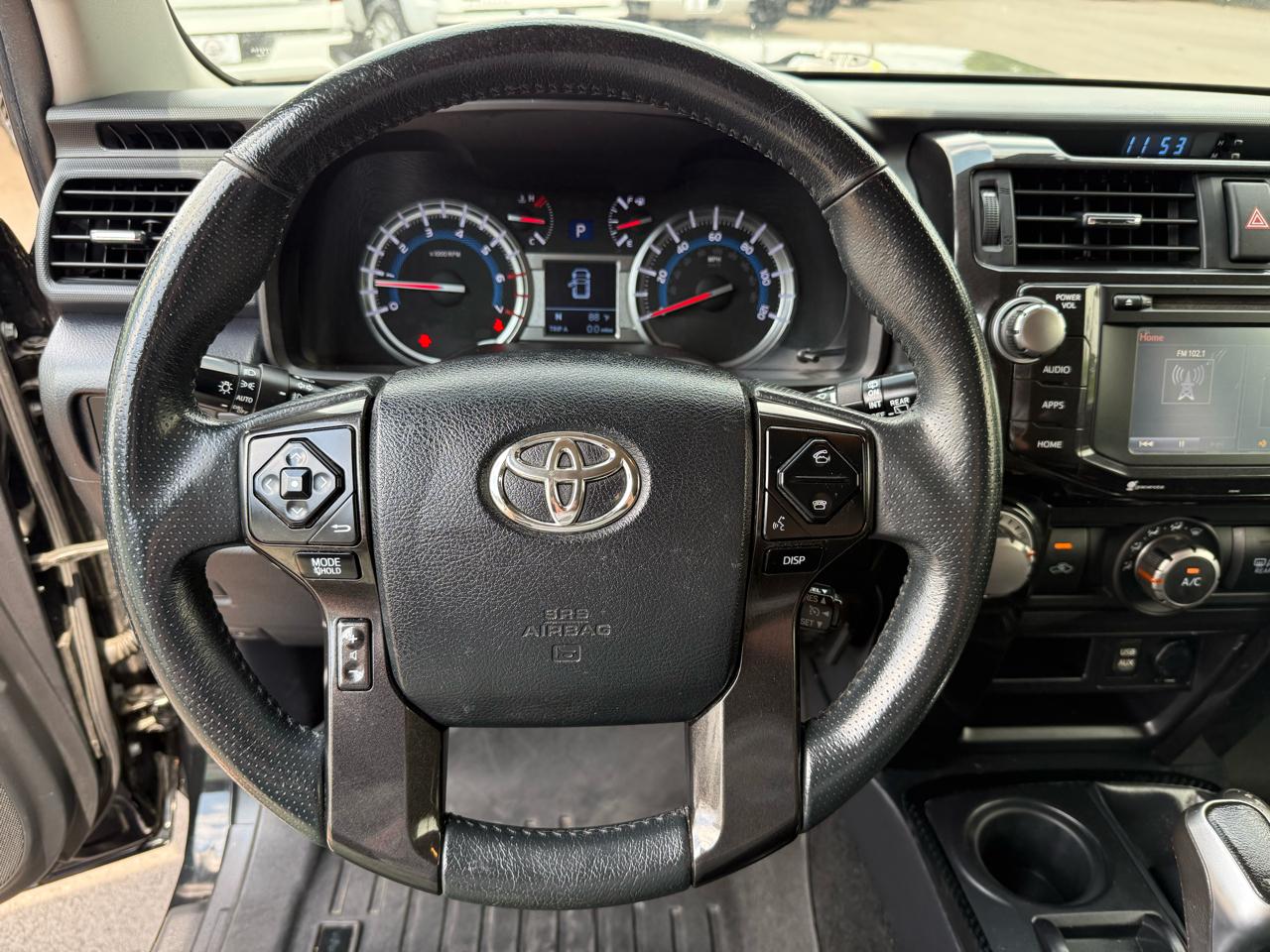Toyota 4Runner TRD Off Road Premium 4WD (Natl) 2018