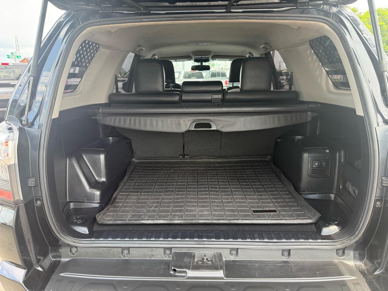 Toyota 4Runner TRD Off Road Premium 4WD (Natl) 2018