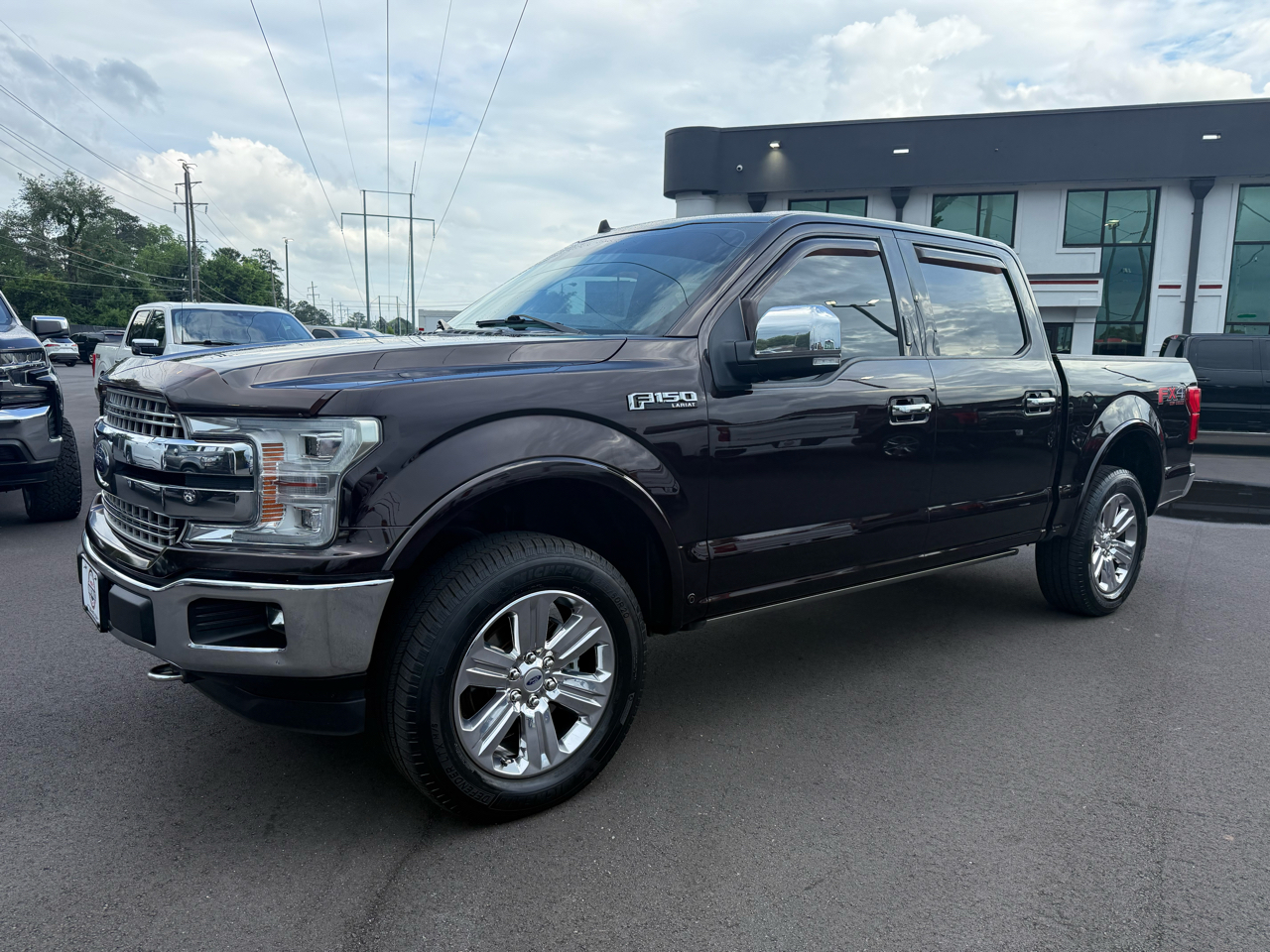 Ford F-150 4WD SuperCrew 139" Lariat 2020