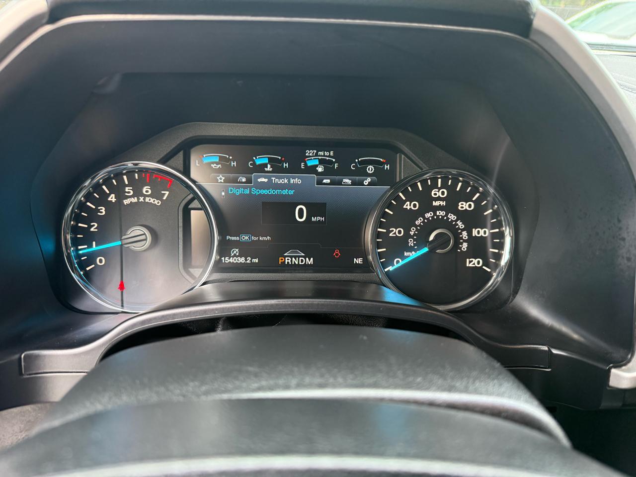 Ford F-150 4WD SuperCrew 139" Lariat 2020