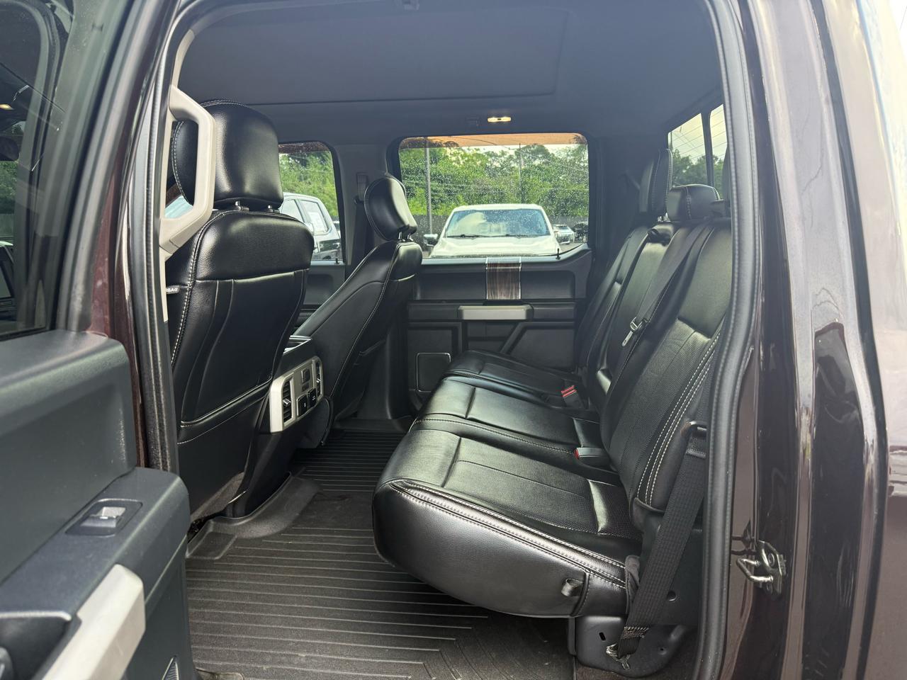 Ford F-150 4WD SuperCrew 139" Lariat 2020