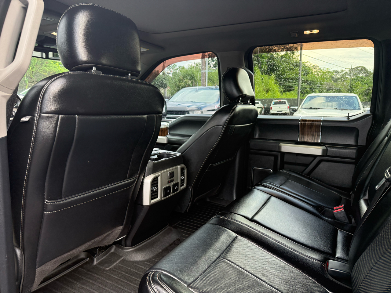 Ford F-150 4WD SuperCrew 139" Lariat 2020