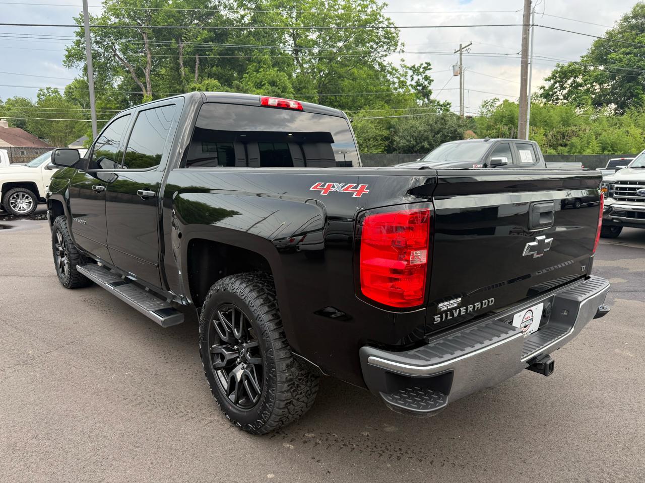 Chevrolet Silverado 1500 4WD Crew Cab 143.5" LT 2017