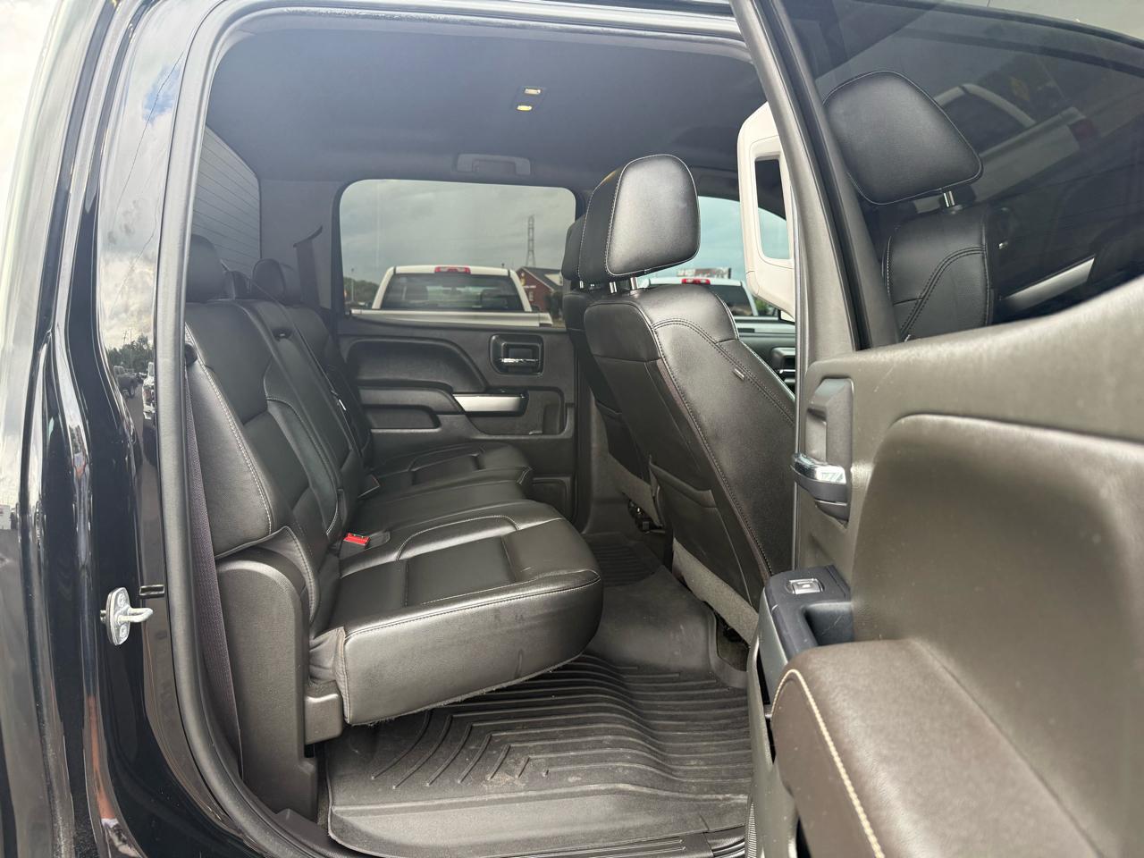 Chevrolet Silverado 1500 4WD Crew Cab 143.5" LT 2017