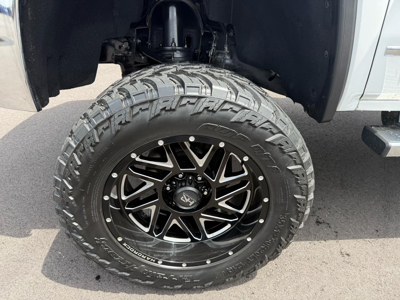 GMC Sierra 1500 4WD Crew Cab 143.5" SLT 2018
