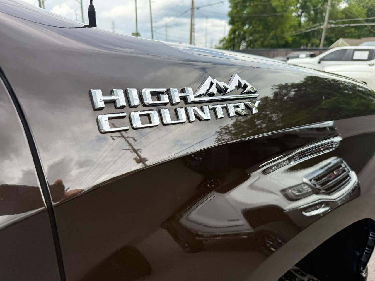 Chevrolet Silverado 1500 4WD Crew Cab 147" High Country 2019