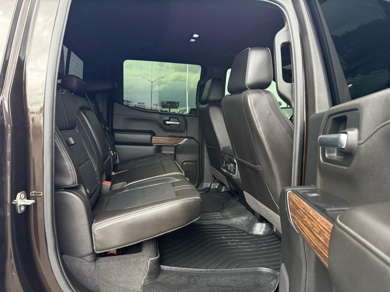 Chevrolet Silverado 1500 4WD Crew Cab 147" High Country 2019