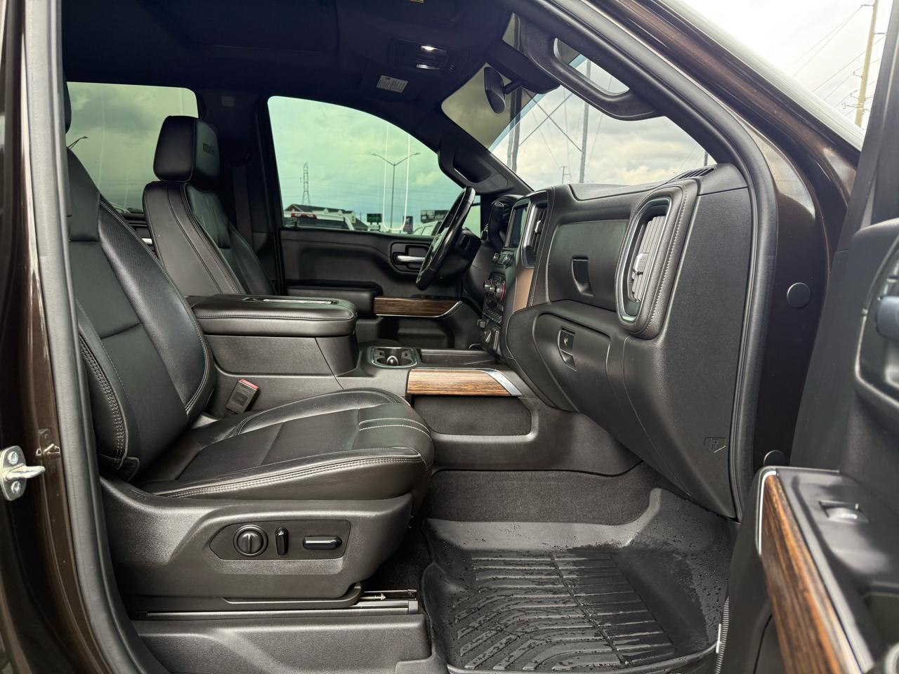 Chevrolet Silverado 1500 4WD Crew Cab 147" High Country 2019