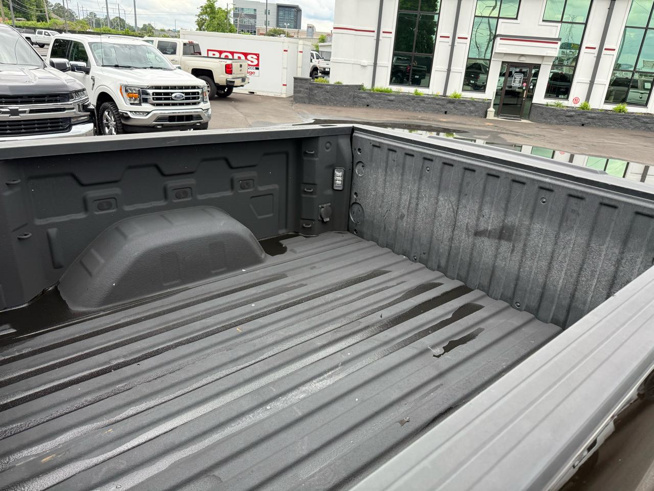 Chevrolet Silverado 1500 4WD Crew Cab 147" High Country 2019
