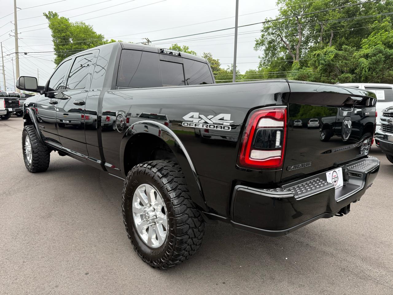 RAM 2500 Laramie 4x4 Mega Cab 6'4" Box 2019