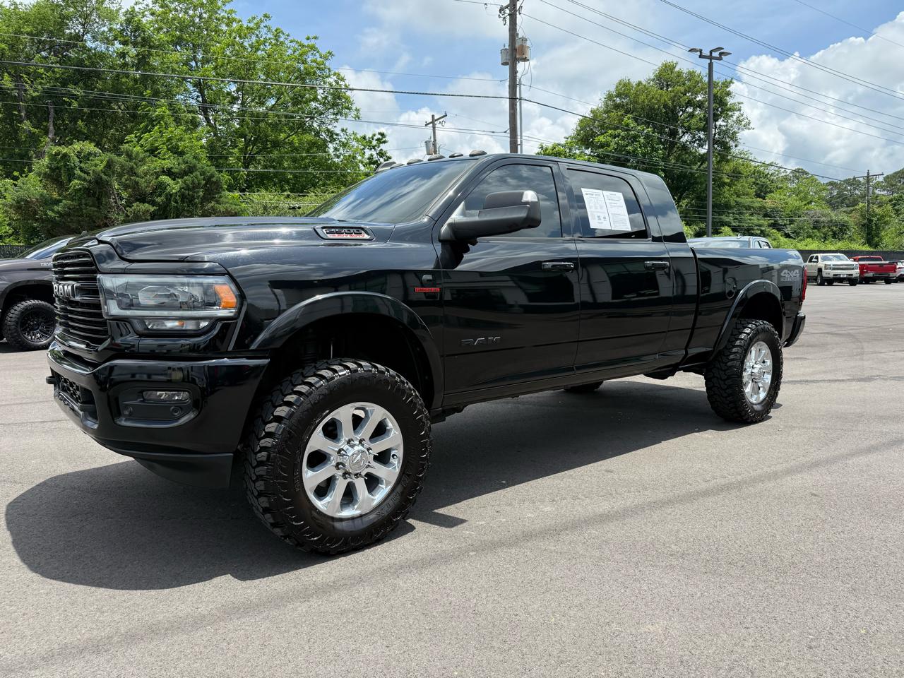 RAM 2500 Laramie 4x4 Mega Cab 6'4" Box 2019