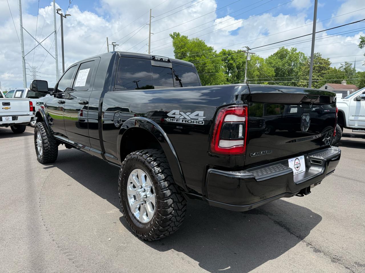 RAM 2500 Laramie 4x4 Mega Cab 6'4" Box 2019