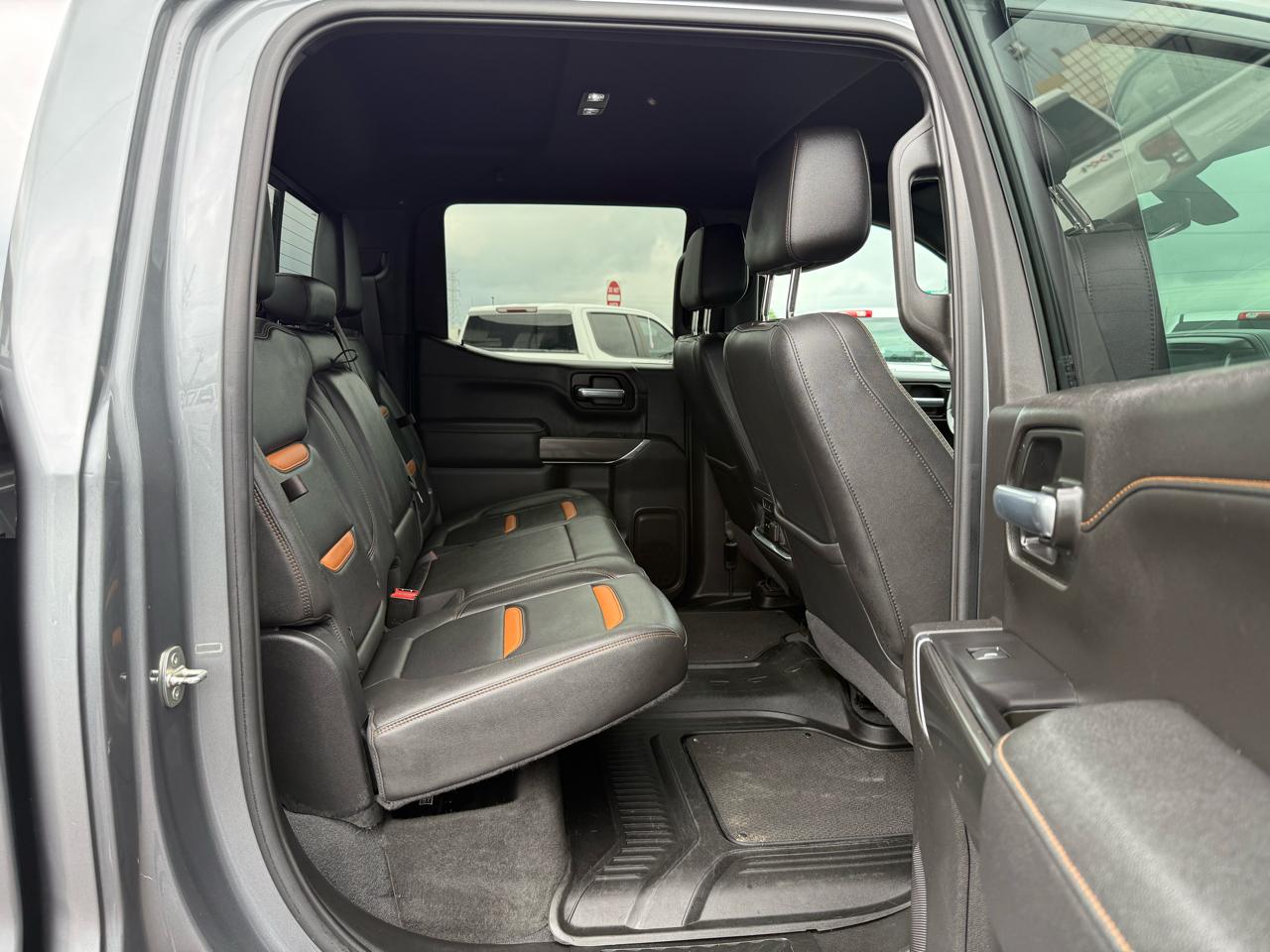 GMC Sierra 1500 4WD Crew Cab 147" AT4 2021
