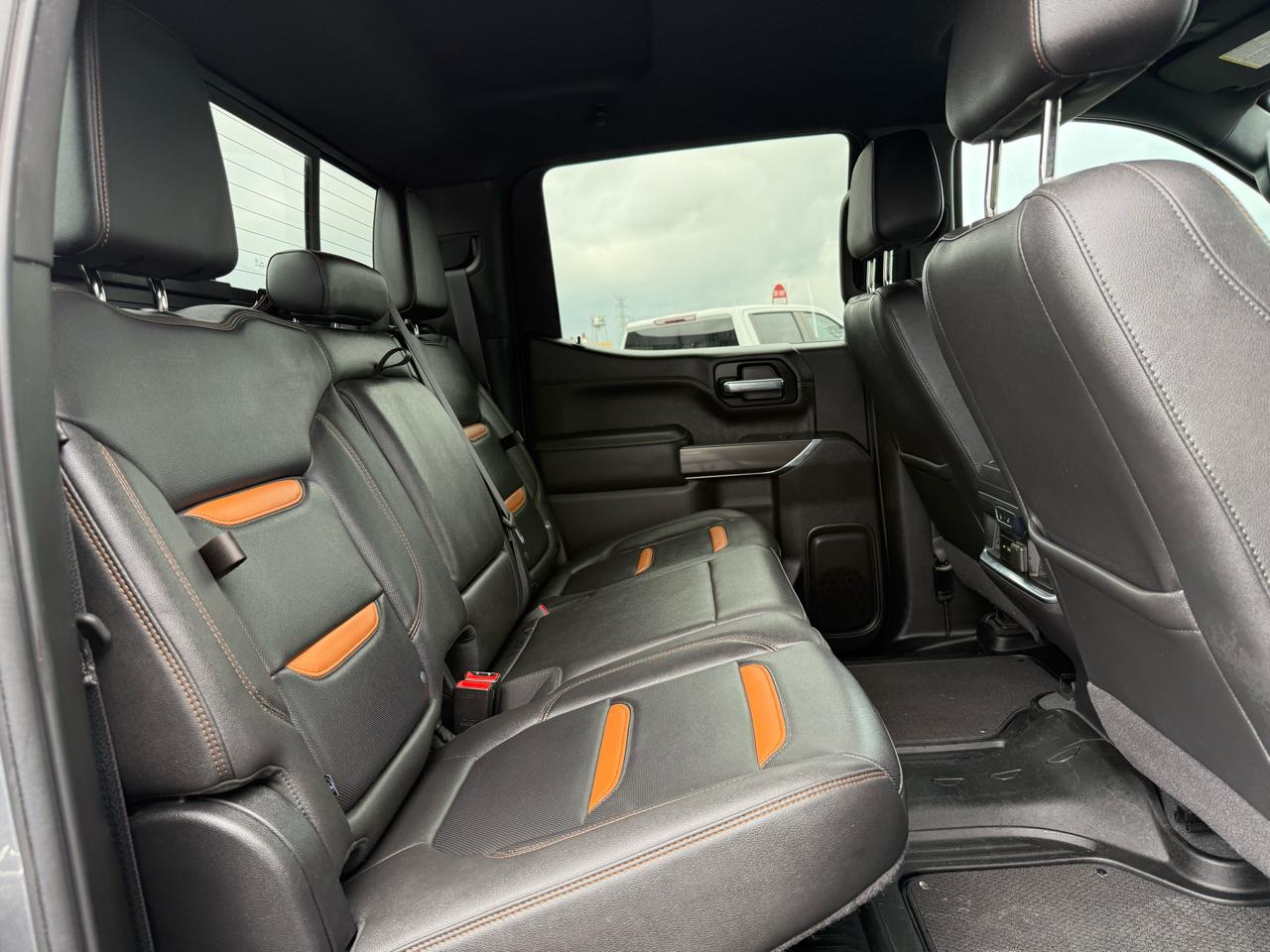 GMC Sierra 1500 4WD Crew Cab 147" AT4 2021