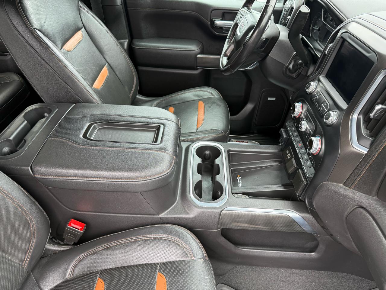 GMC Sierra 1500 4WD Crew Cab 147" AT4 2021