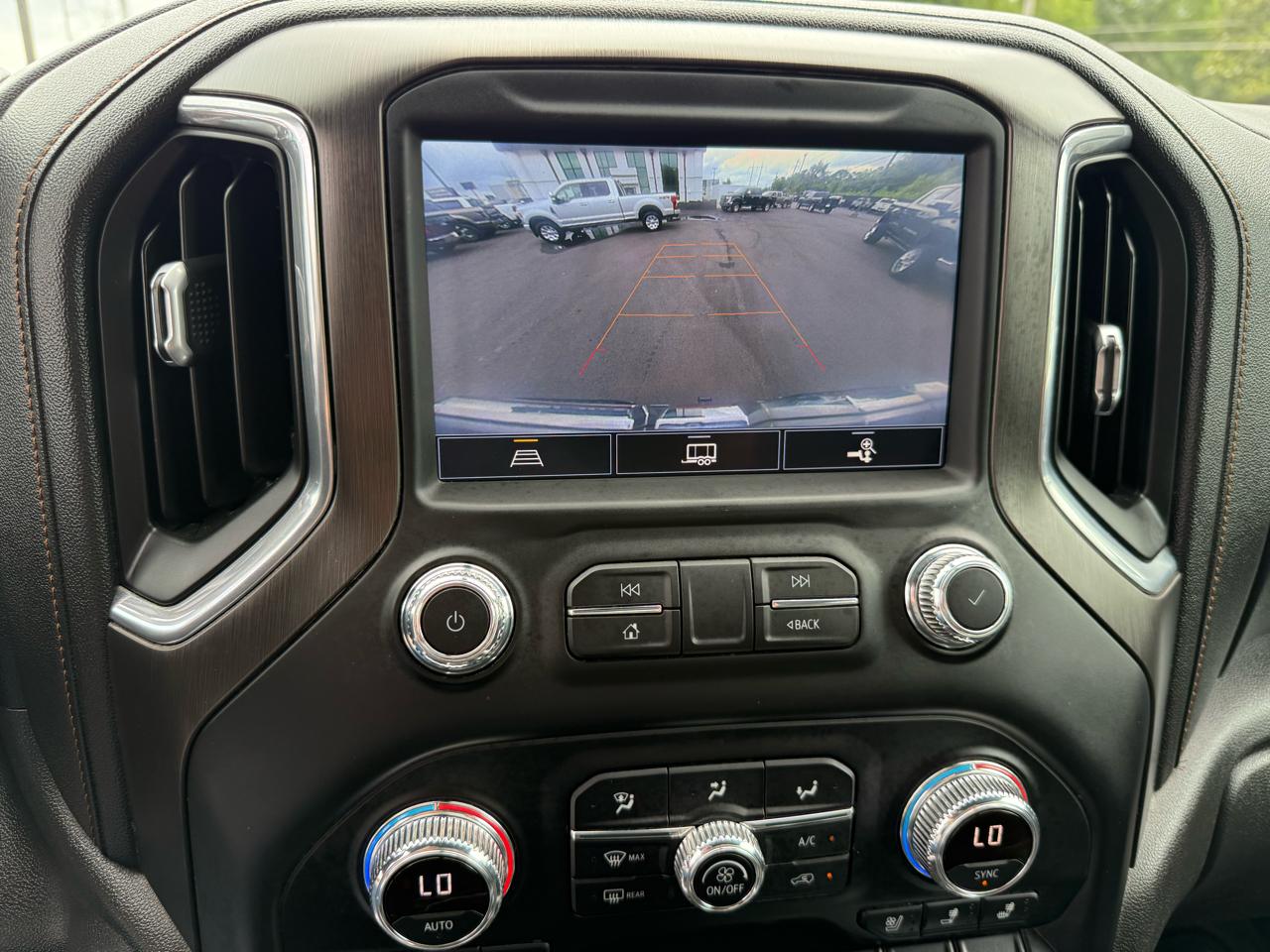 GMC Sierra 1500 4WD Crew Cab 147" AT4 2021