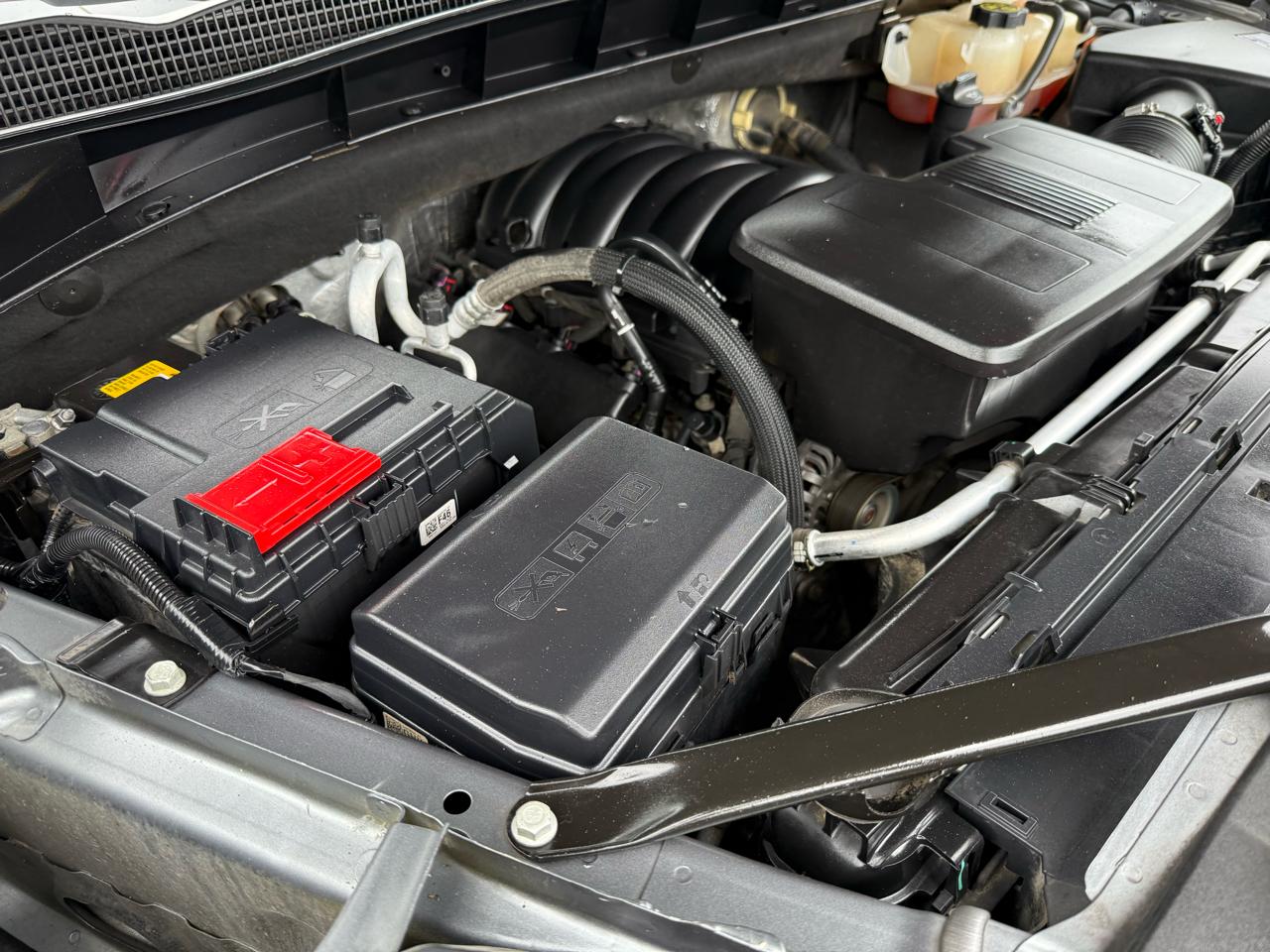 GMC Sierra 1500 4WD Crew Cab 147" AT4 2021