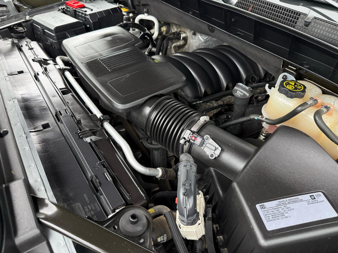 GMC Sierra 1500 4WD Crew Cab 147" AT4 2021