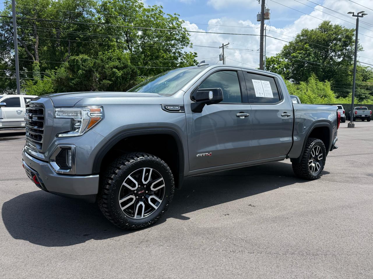 GMC Sierra 1500 4WD Crew Cab 147" AT4 2021