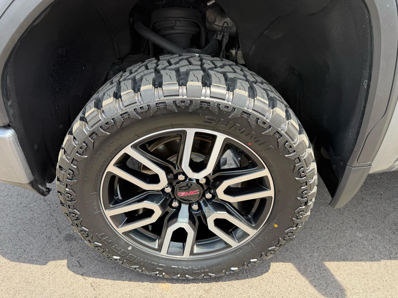 GMC Sierra 1500 4WD Crew Cab 147" AT4 2021