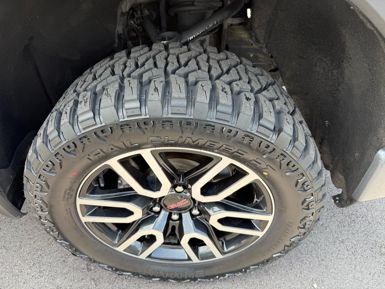 GMC Sierra 1500 4WD Crew Cab 147" AT4 2021