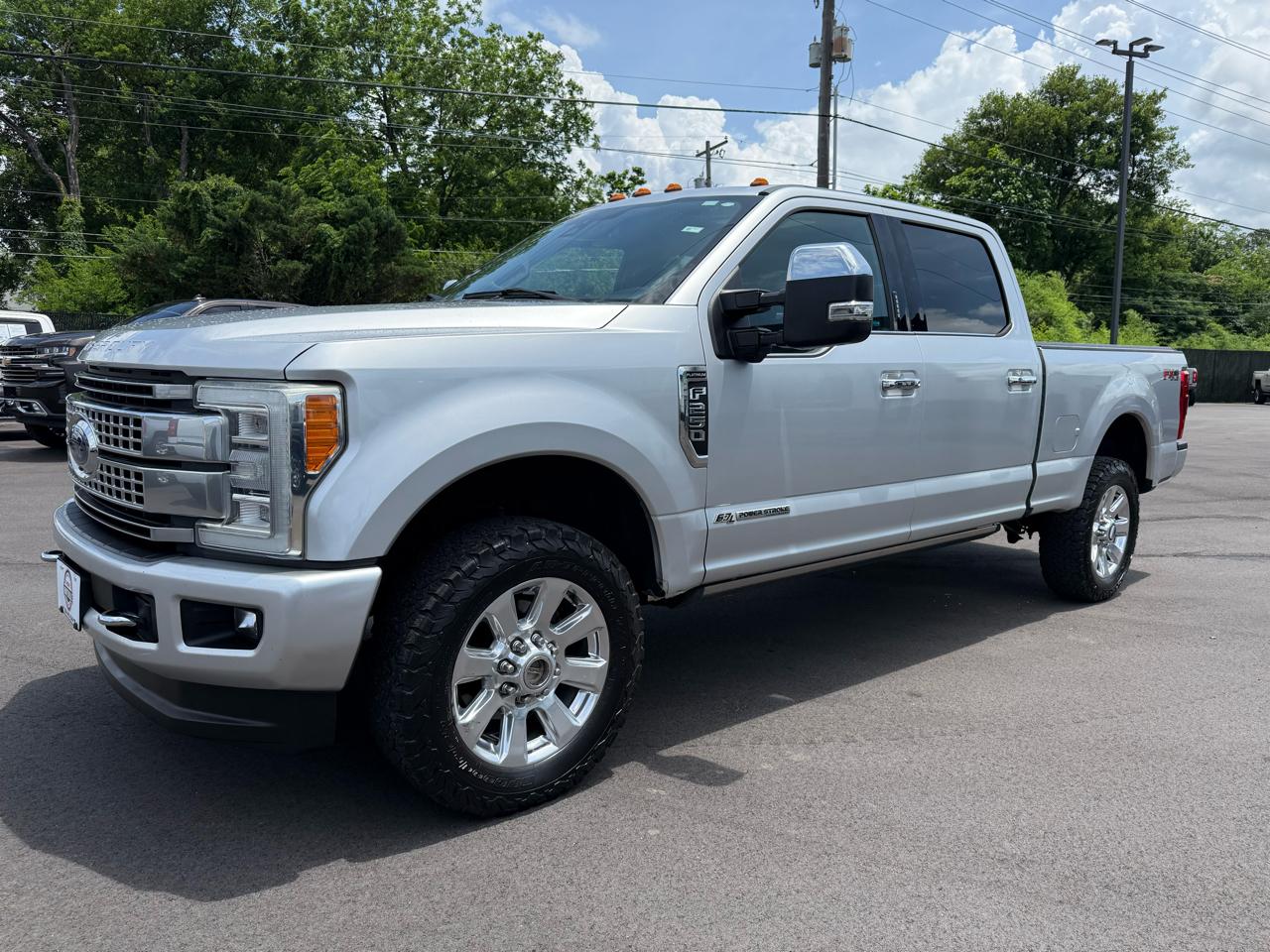 Ford Super Duty F-250 SRW Platinum 4WD Crew Cab 6.75' Box 2017
