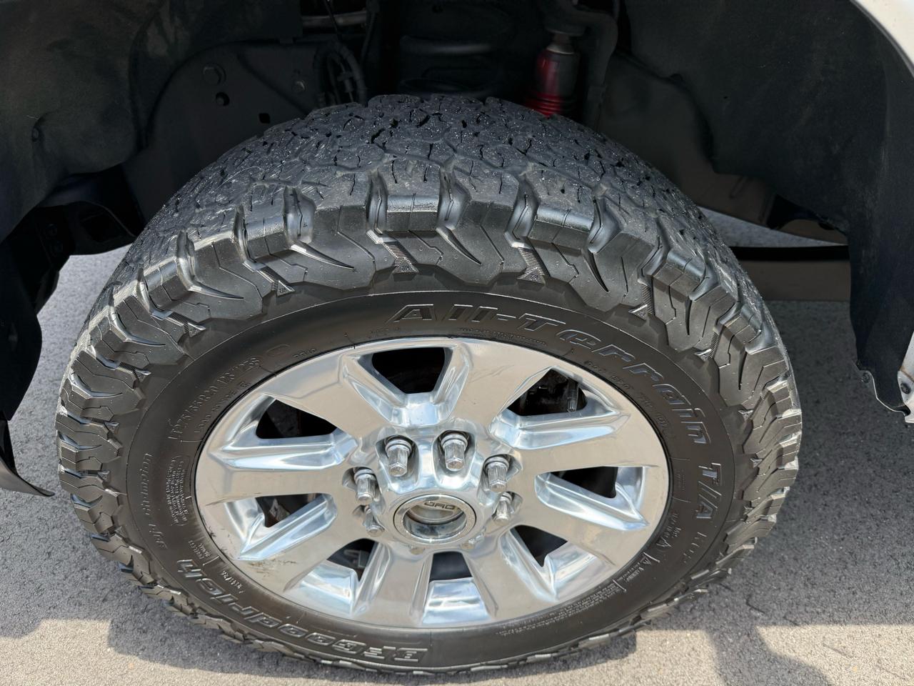 Ford Super Duty F-250 SRW Platinum 4WD Crew Cab 6.75' Box 2017