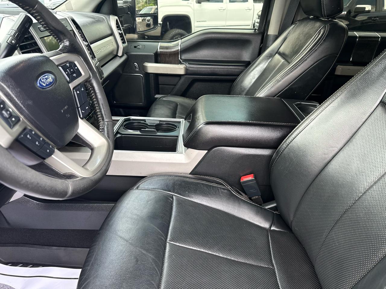 Ford Super Duty F-250 SRW Lariat 4WD Crew Cab 6.75' Box 2020