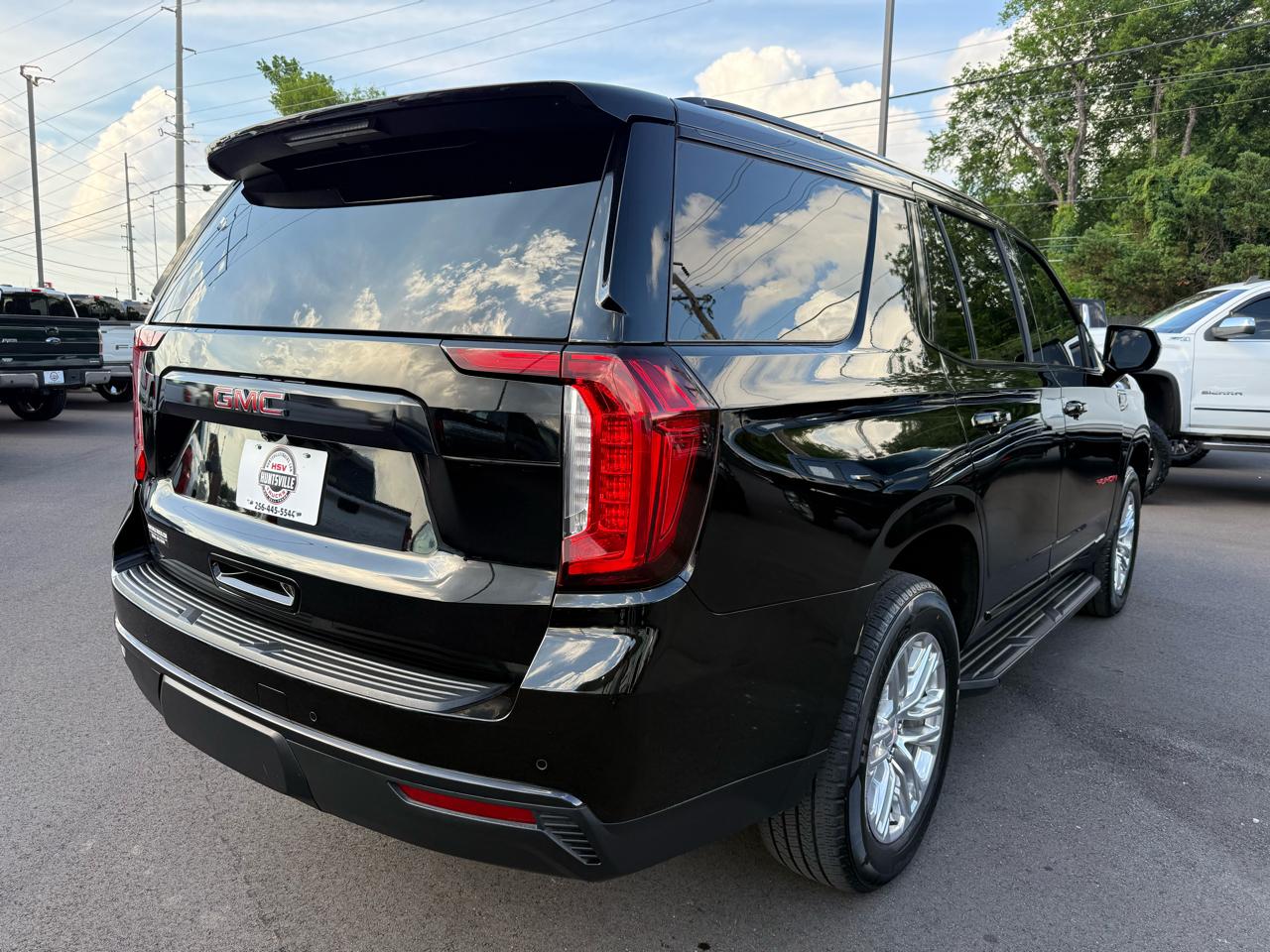 GMC Yukon 4WD 4dr SLT 2021