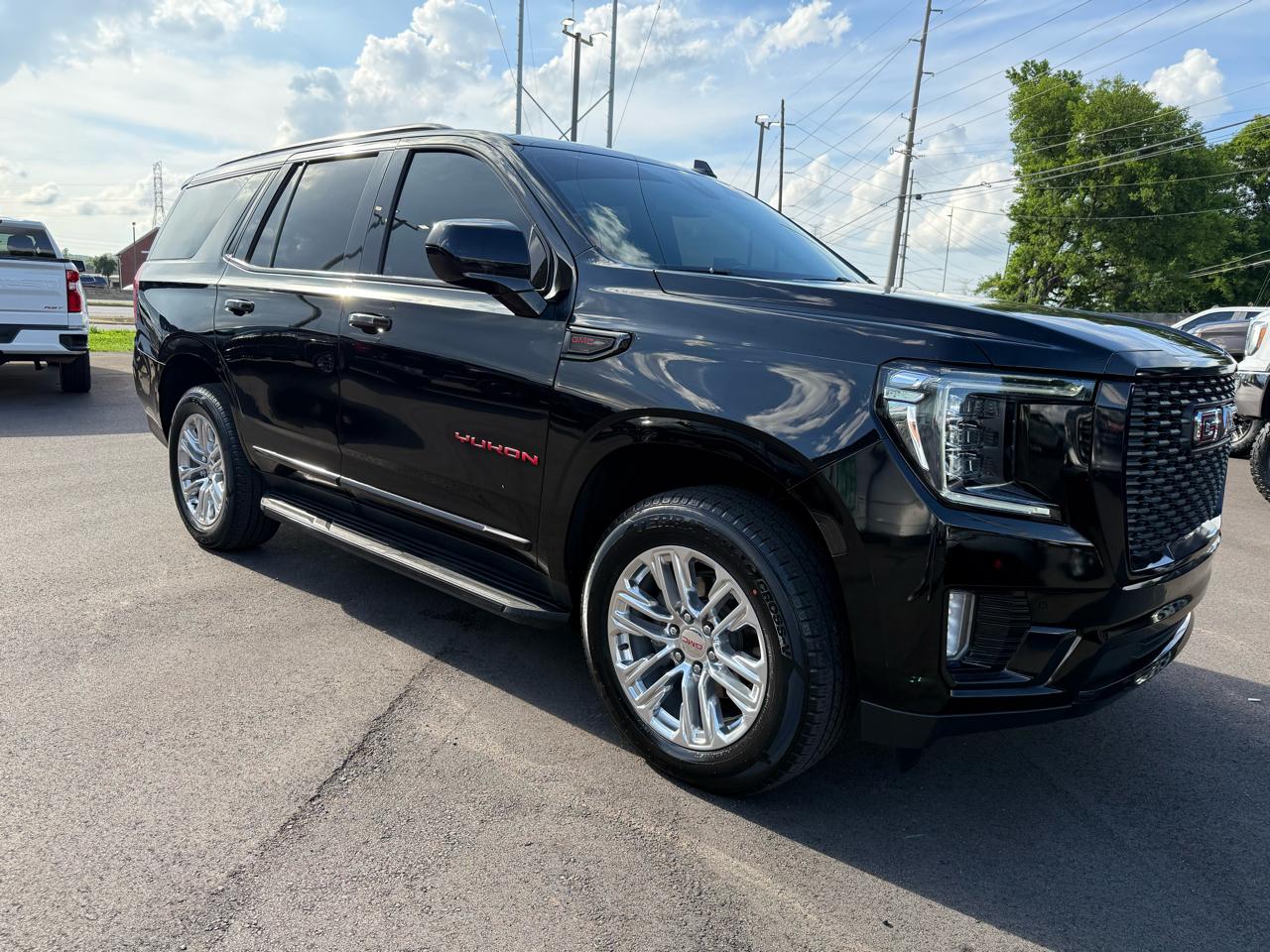 GMC Yukon 4WD 4dr SLT 2021