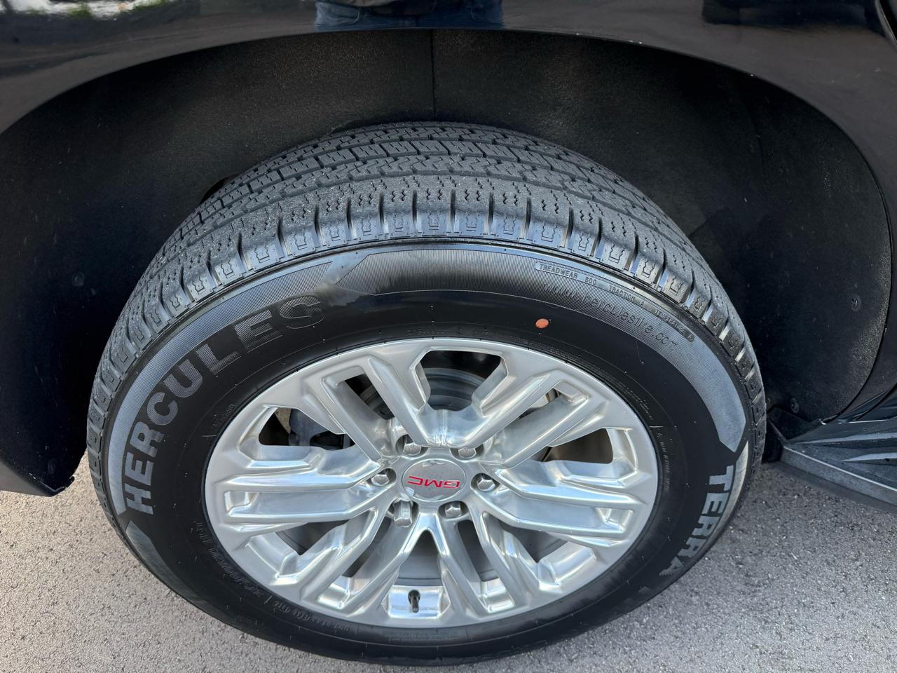 GMC Yukon 4WD 4dr SLT 2021